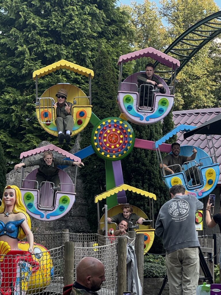 Bankzitters in Park Tivoli.2 - 2026