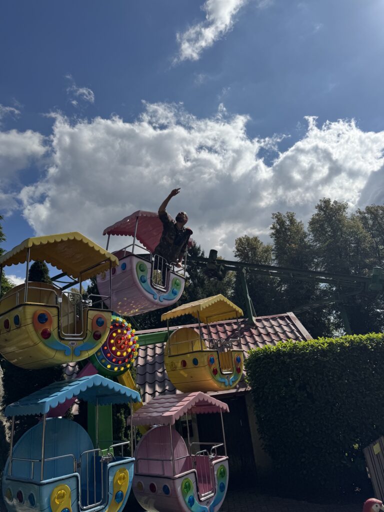 Bankzitters in Park Tivoli.3 - 2026