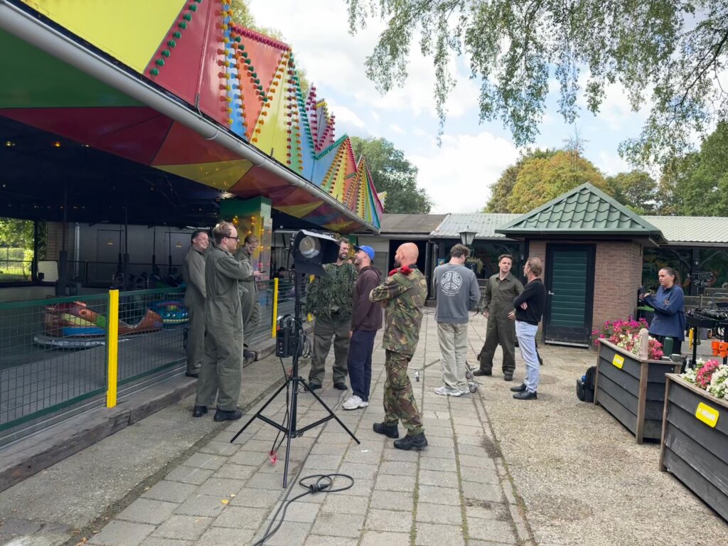 Bankzitters in Park Tivoli.4 - 2026