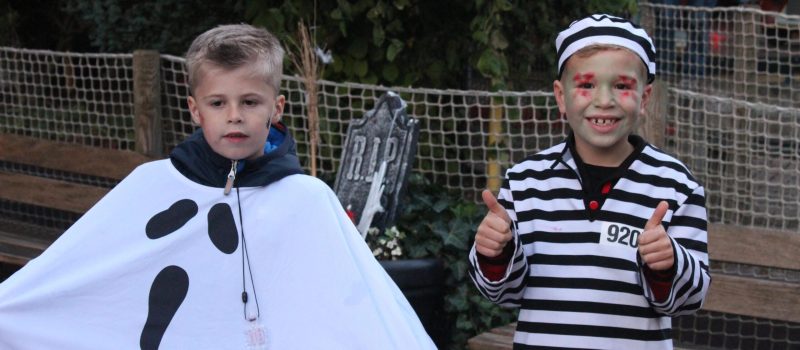 Halloween kids